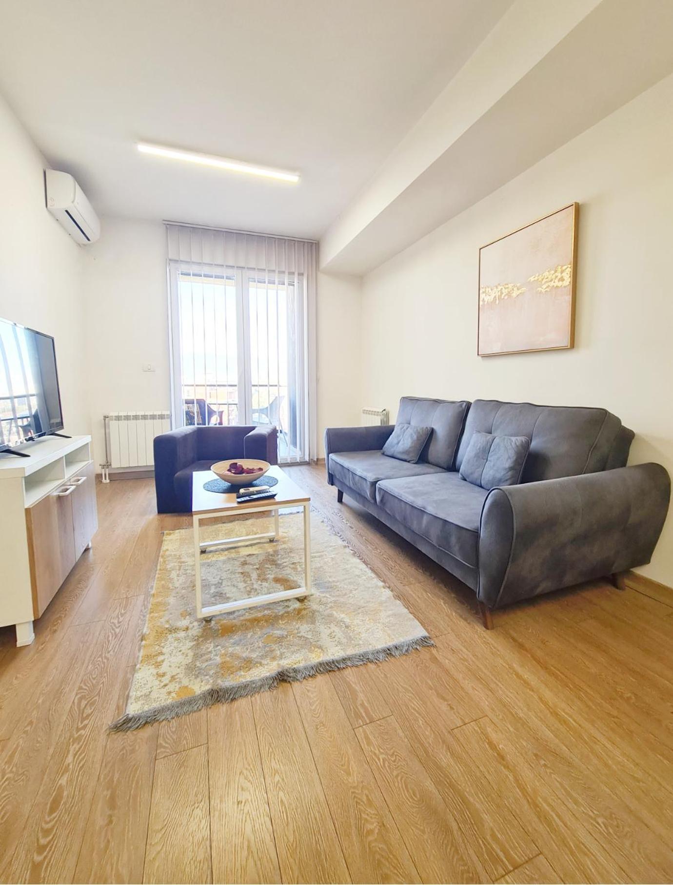 Smart Apartments Skopje Luaran gambar