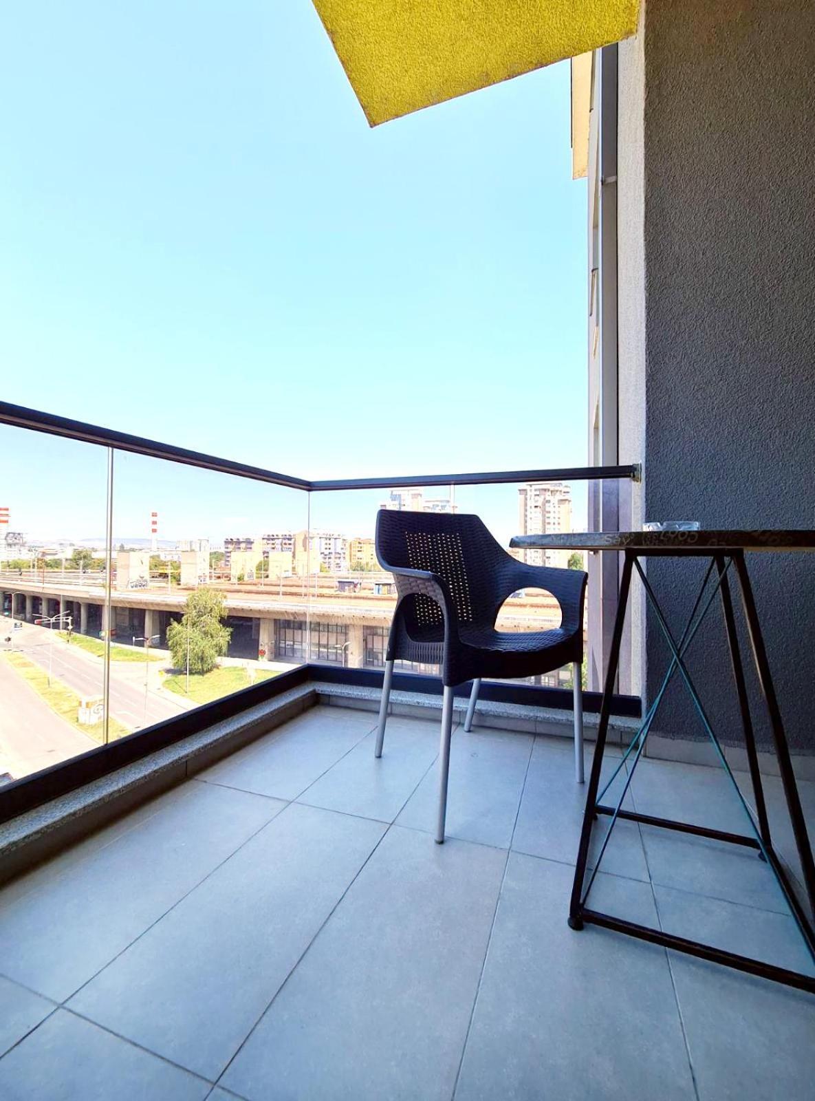 Smart Apartments Skopje Luaran gambar