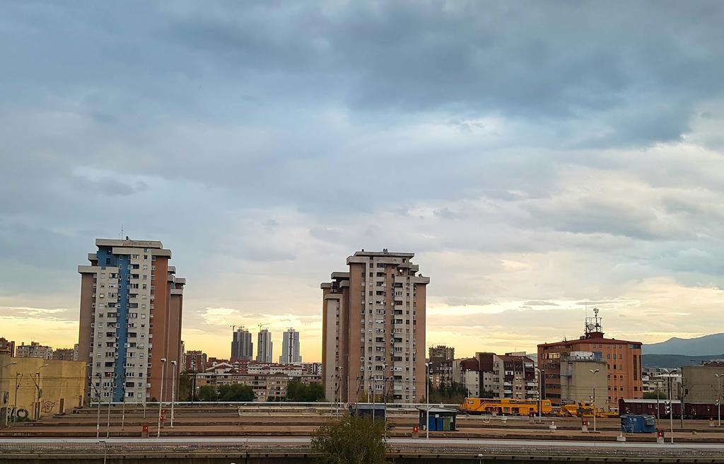 Smart Apartments Skopje Luaran gambar